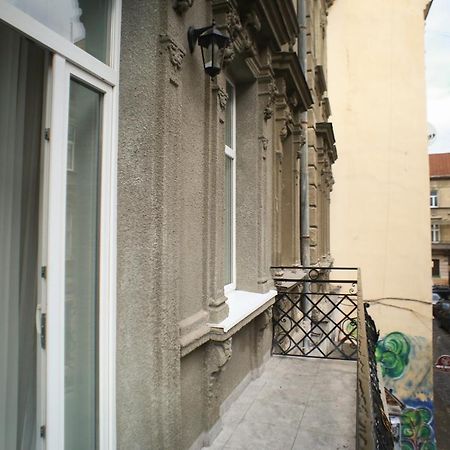 Leogrand Apartment On Drohobycha 4 Λβιβ Εξωτερικό φωτογραφία