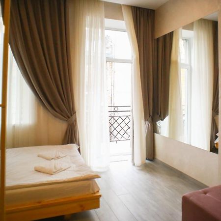 Leogrand Apartment On Drohobycha 4 Λβιβ Εξωτερικό φωτογραφία