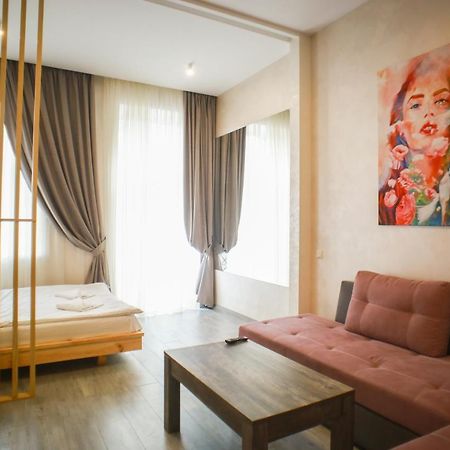 Leogrand Apartment On Drohobycha 4 Λβιβ Εξωτερικό φωτογραφία