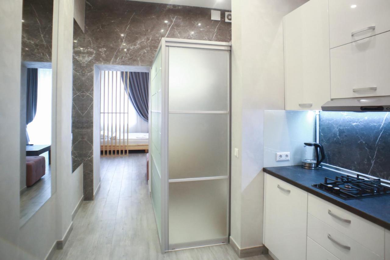 Leogrand Apartment On Drohobycha 4 Λβιβ Εξωτερικό φωτογραφία