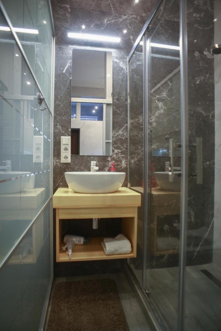 Leogrand Apartment On Drohobycha 4 Λβιβ Εξωτερικό φωτογραφία